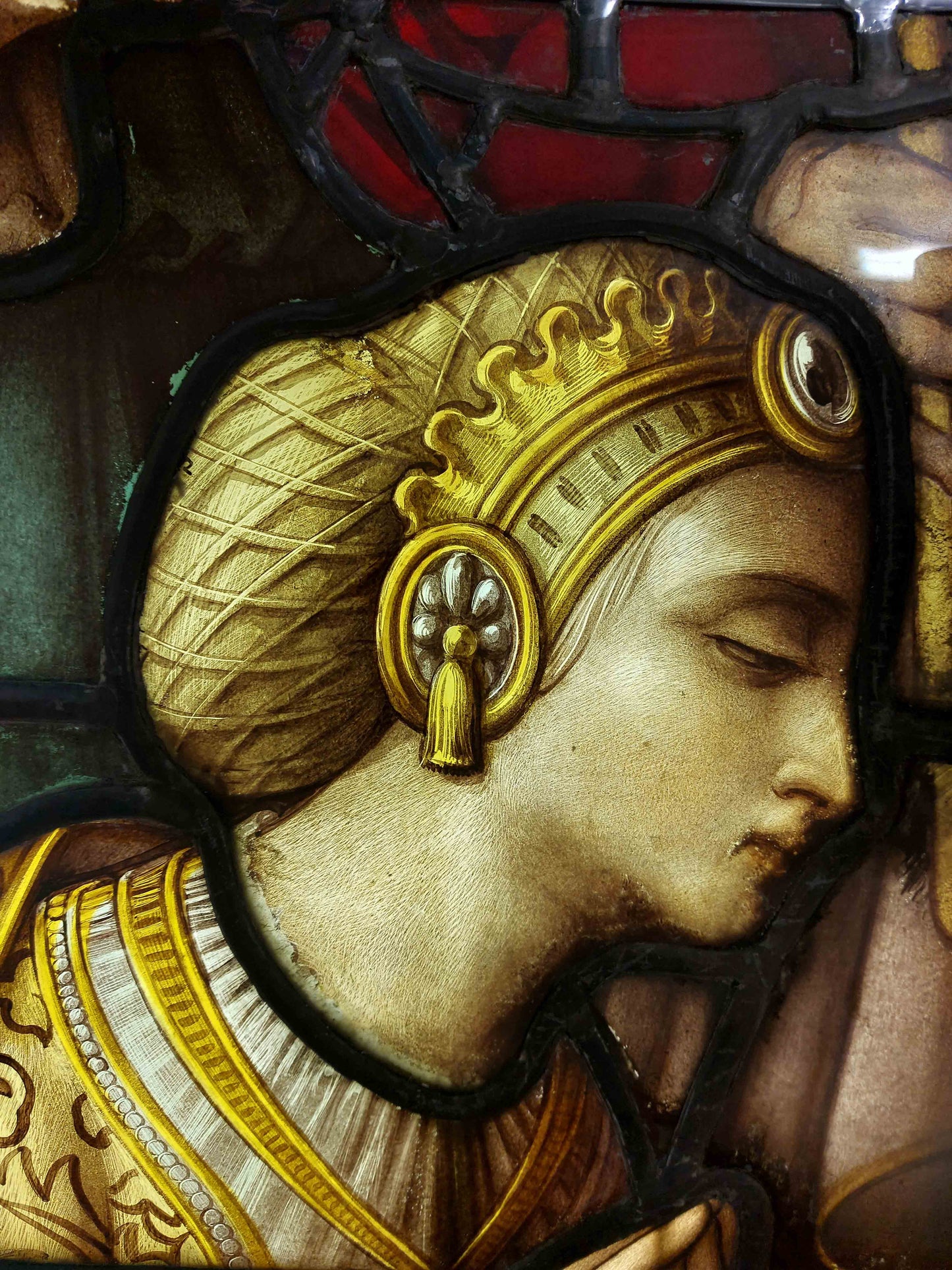 A Magazine Curated By Glenn Martens